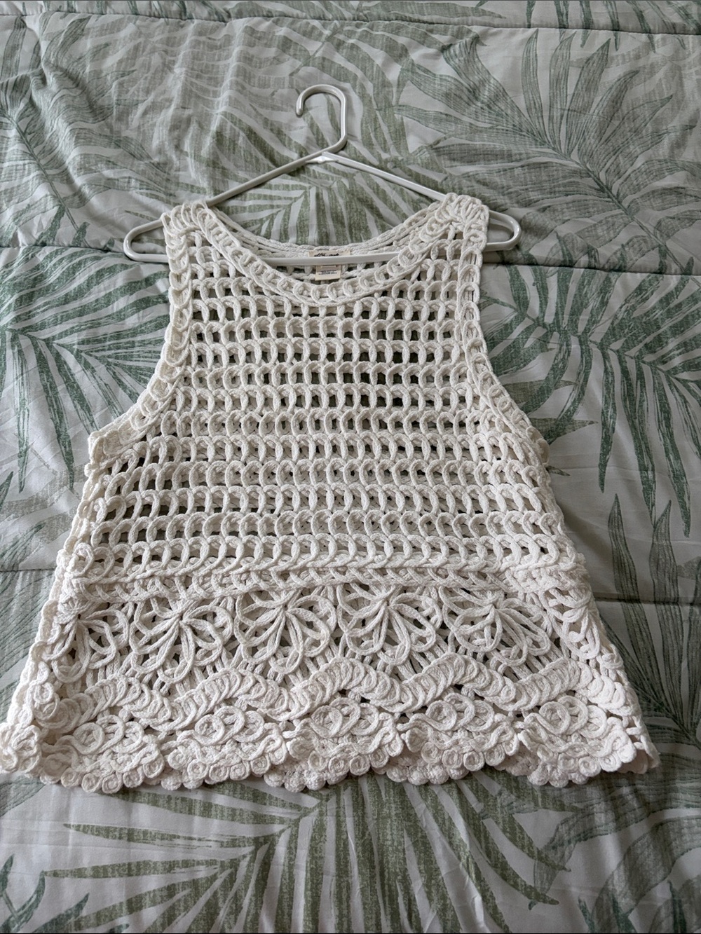 Crochet Sleeveless Knit Top